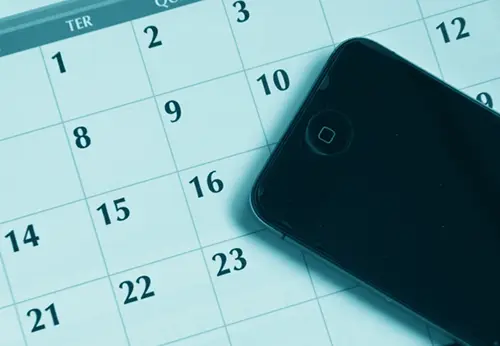 カレンダーとスマホ