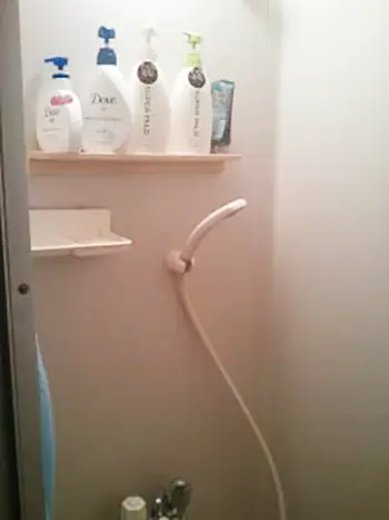 シャワー室